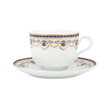 Zdjęcie Portugalska porcelana - filiżanka do herbaty ze spodkiem