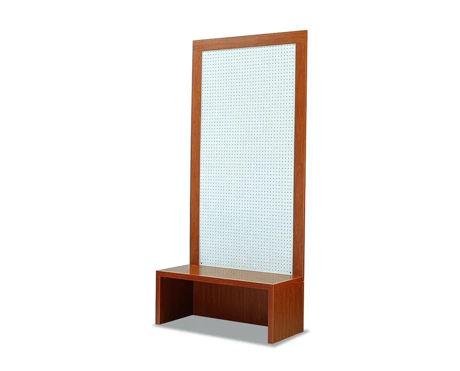 obrazek 1 Panel sklepowy z blachy perforowanej z długą drewnianą ławką