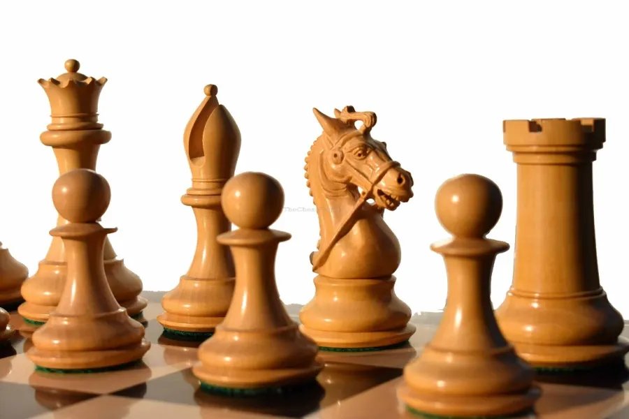 obrazek 10 Nowoczesne figury szachowe z luksusową planszą serii Sultan - The Chess Empire