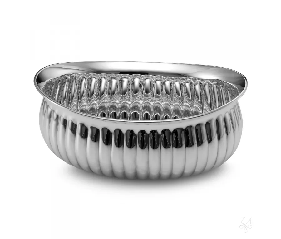 obrazek 1 Bogato zdobiona miska wykonana ze srebra - Zaramella Argenti