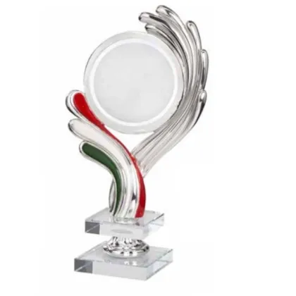 Zdjęcie Włoska statuetka ozdobna na szklanej podstawie