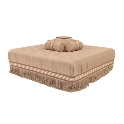 Zdjęcie Ekskluzywna pufa z Włoch