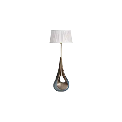 Picture Elegant floor lamp with a fabric shade - Karpa