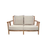 Zdjęcie Piękna stylowa sofa Saint Laurent do ogrodu lub na taras