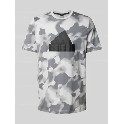 Zdjęcie T-shirt z napisem z logo