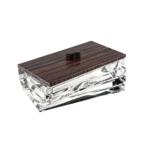 Picture Exclusive crystal container with a wooden lid from the Chicago collection inspired by the city - Vista Alegre