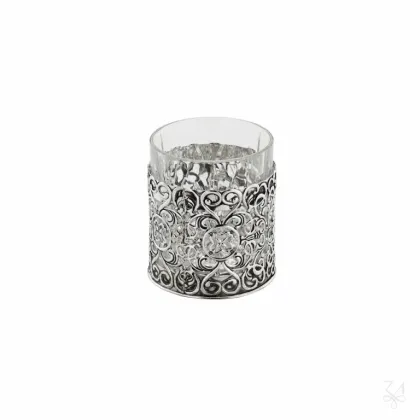 Picture Silver liqueur cup decorated with a beautiful ornament - Zaramella Argenti