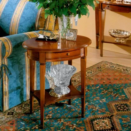 Picture Oval coffee table with one drawer