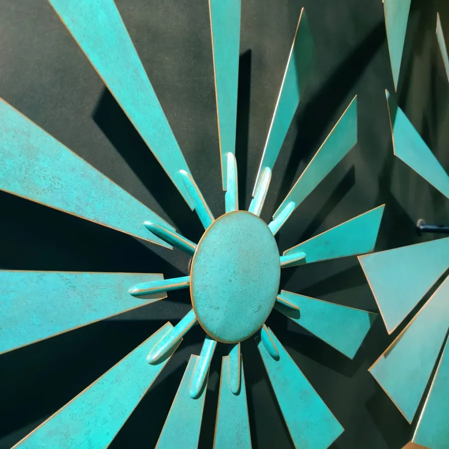 obrazek 4 Nietypowa rzeźba na ściane