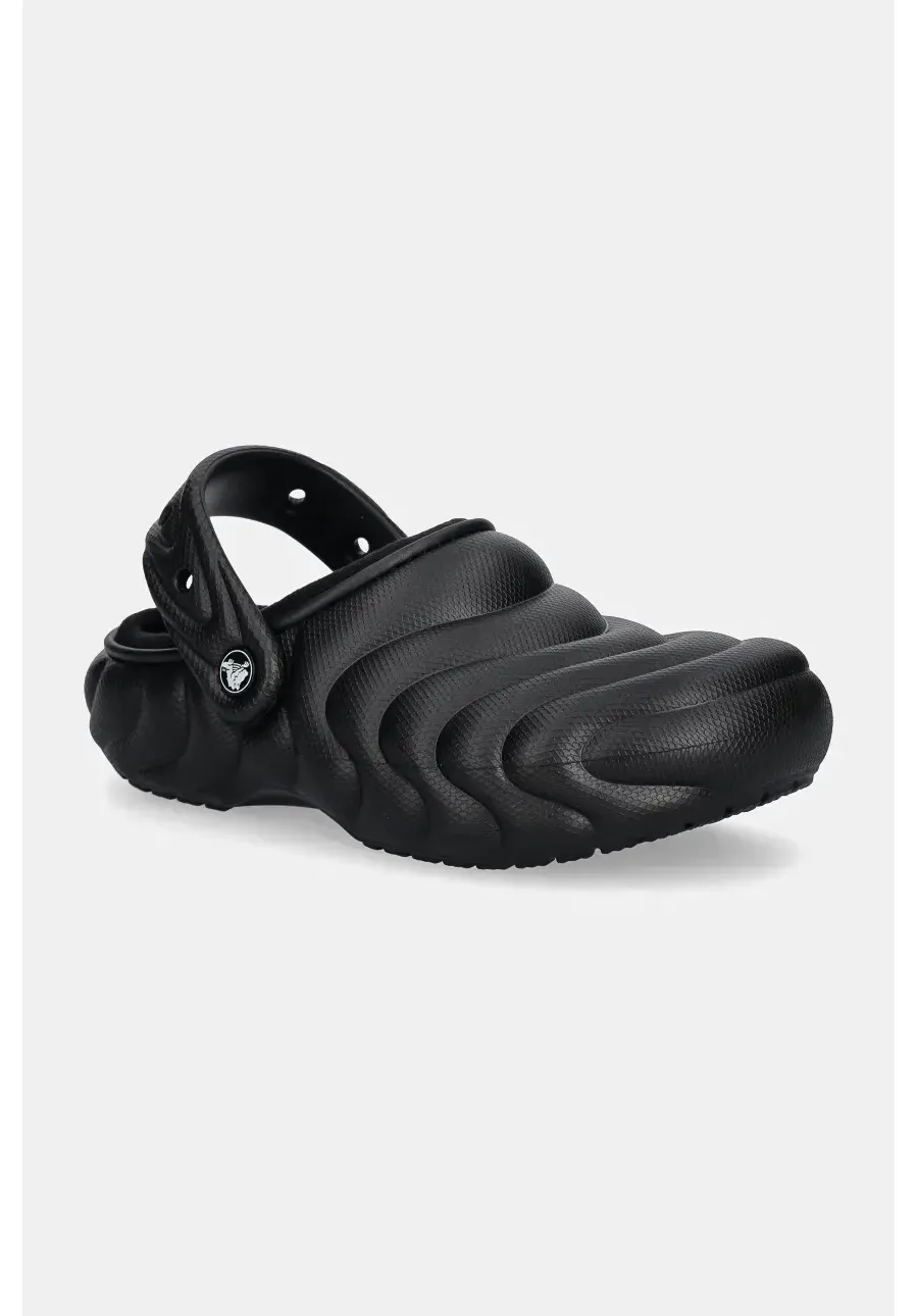 obrazek 1 Crocs kapcie Classic Lined Overpuff Clog kolor czarny 210059