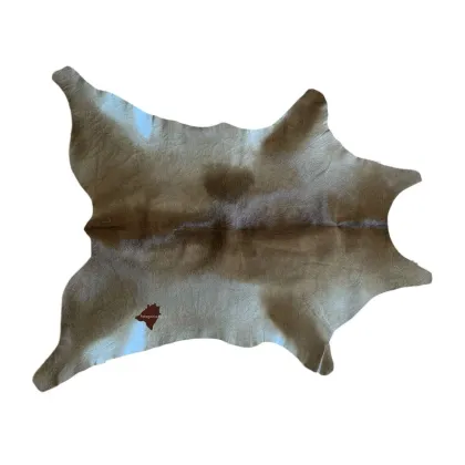 Zdjęcie Naturalny dywan skórzany do oryginalnych wnętrz