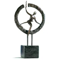 Picture A wonderful bronze statuette