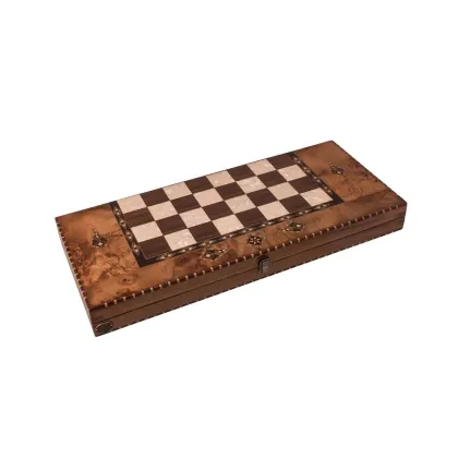 Zdjęcie Gra Backgammon wyprodukowana z litego drewna - Helena Woodart