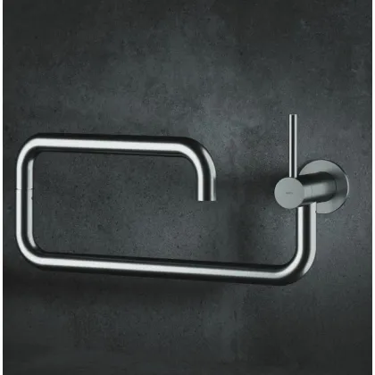 Zdjęcie Naścienny kran z zaworem podtynkowym do minimalistycznej kuchni