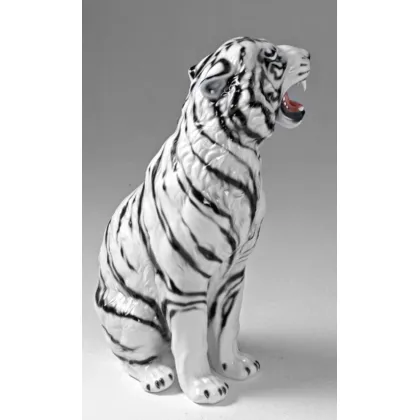 Picture A wonderful statue of a white tiger - Il Gattopardo