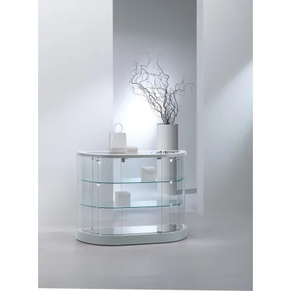 Zdjęcie Stylowa półowalna lada – witryna do sklepu