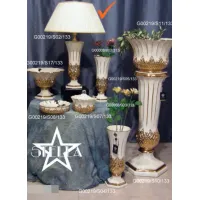 Zdjęcie Oryginalna ceramiczna lampka - złoty ananas