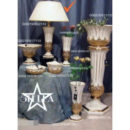 Picture Original ceramic lamp - golden pineapple