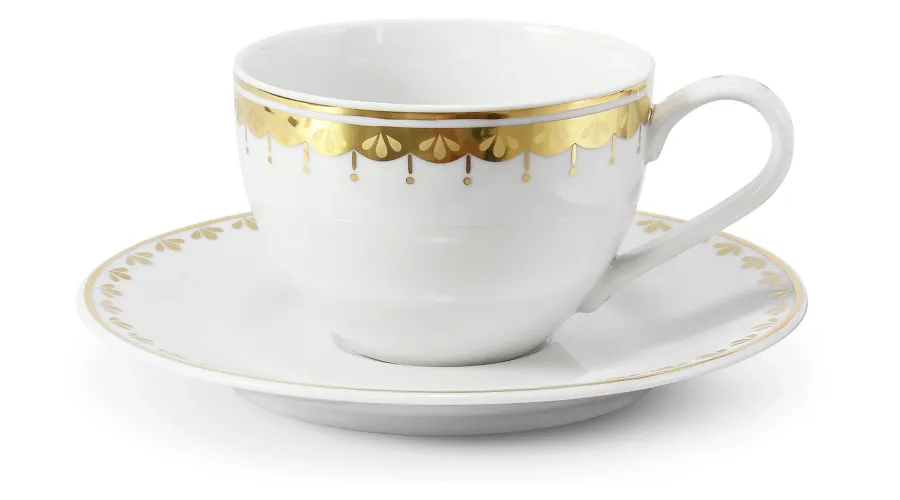 obrazek 1 Elegancka filiżanka ze spodkiem z porcelany ze złotym zdobieniem z kolekcji HyggeLine – wariant 2 – Leander