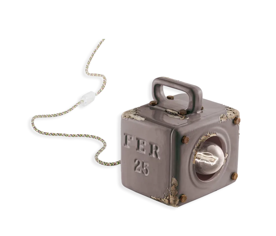 obrazek 9 Oryginalna włoska lampa stołowa Industrial
