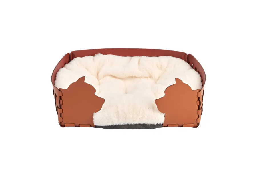 obrazek 1 Niepowtarzalne skórzane legowisko dla psa 45x30xH15 cm w kolorze koniakowym
