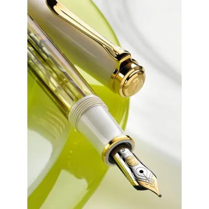 Zdjęcie Oryginalne pióro wieczne Pelikan Souveran M400 Tortoiseshell White