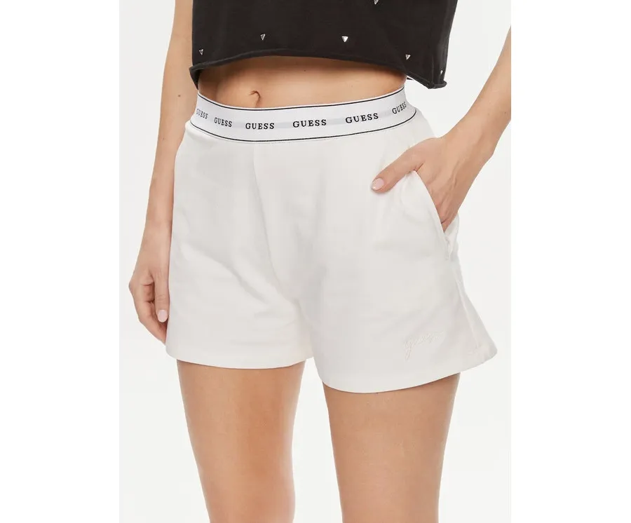 obrazek 1 Guess Szorty piżamowe Carrie O4GD02 KBS91 Biały Loose Fit
