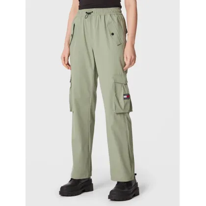 Zdjęcie Tommy Jeans Spodnie materiałowe Betsy DW0DW14623 Zielony Relaxed Fit