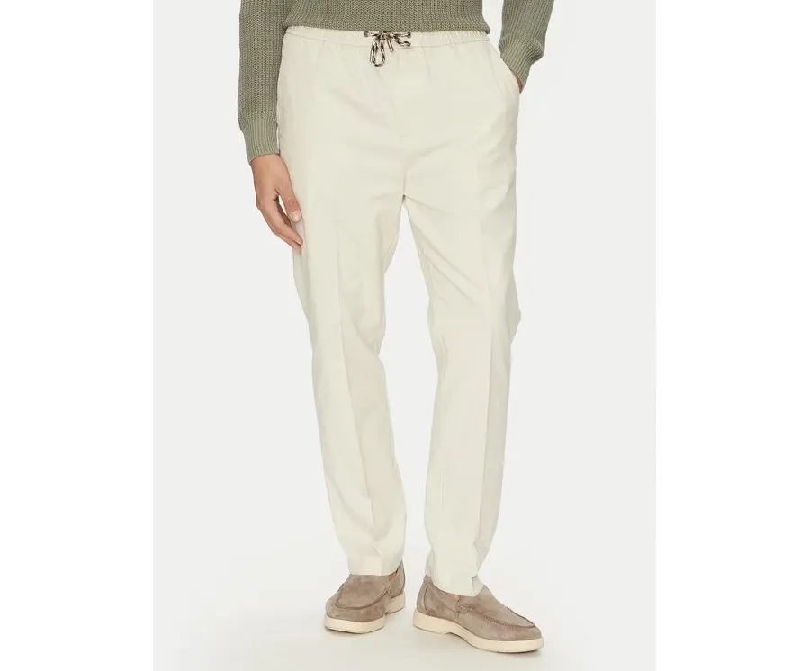 obrazek 1 Guess Chinosy M5GB79 WH4EA Beżowy Regular Fit