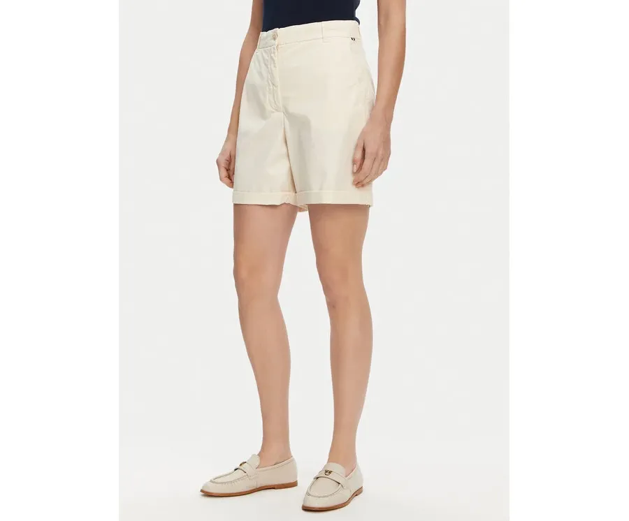 obrazek 1 Tommy Hilfiger Szorty materiałowe WW0WW42457 Écru Regular Fit