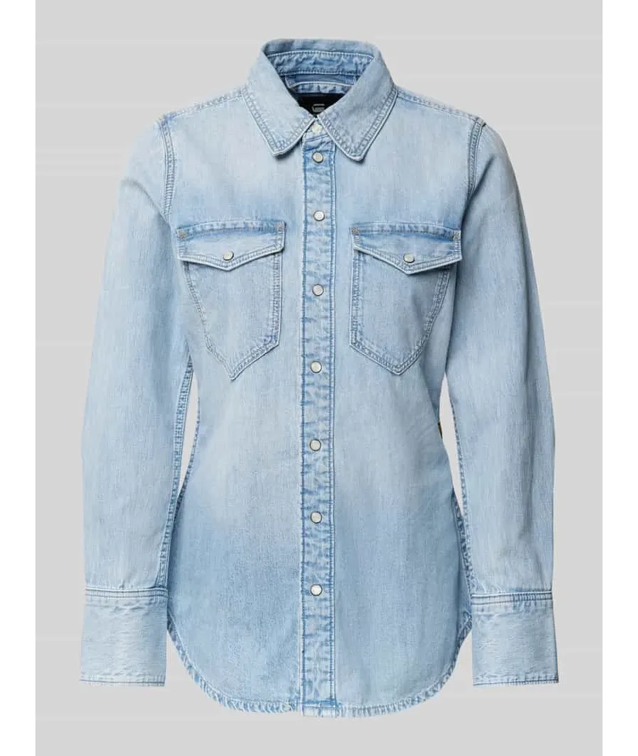 obrazek 1 Bluzka jeansowa o kroju slim fit z kieszeniami z patką na piersi model ‘Western shirt’