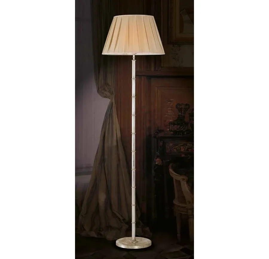 obrazek 2 Ekstrwagancka mosiężna lampa marki Lumis