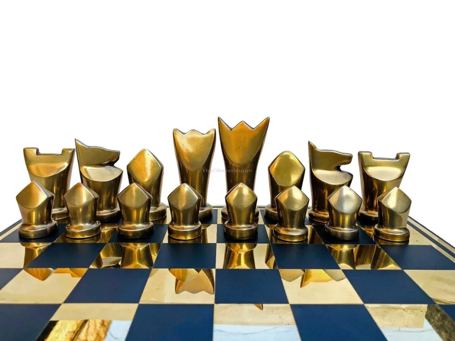 obrazek 5 Niecodzienne egipskie figury aluminiowe z planszą dla miłośników szachów - The Chess Empire