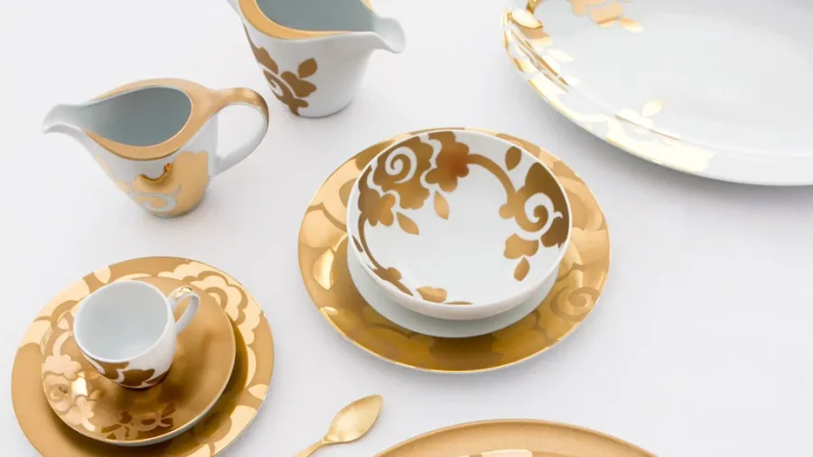 obrazek 2 Fascynująca porcelanowa zastawa stołowa dla 12 osób - Porcel