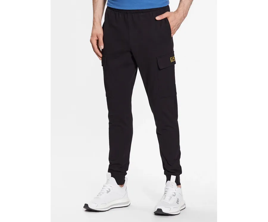 obrazek 1 EA7 Emporio Armani Spodnie dresowe 8NPP59 PJ05Z 0208 Czarny Regular Fit