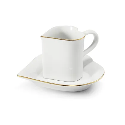 Zdjęcie Biała filiżanka ze spodkiem z porcelany w kształcie serca na Walentynki – wariant 5 – Leander