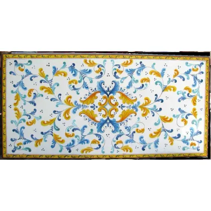Zdjęcie Wyjątkowy blat do ogrodu wykonany z lawy wulkanicznej zdobiony oryginalnym ornamentem - Ceramiche Valchida