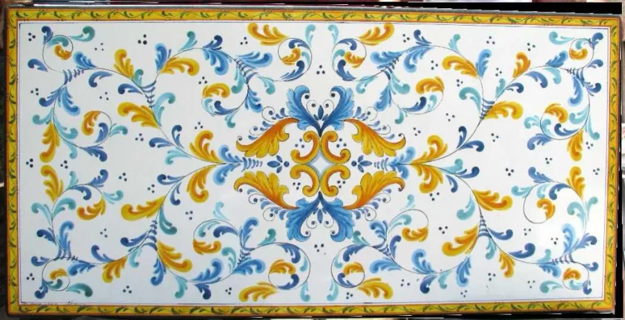 obrazek 1 Wyjątkowy blat do ogrodu wykonany z lawy wulkanicznej zdobiony oryginalnym ornamentem - Ceramiche Valchida