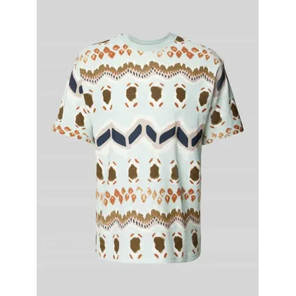 Zdjęcie T-shirt z wzorem na całej powierzchni
