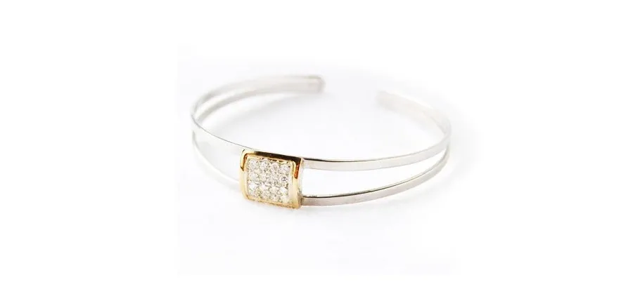 picture 1 Unique bracelet made of silver, decorated with gold