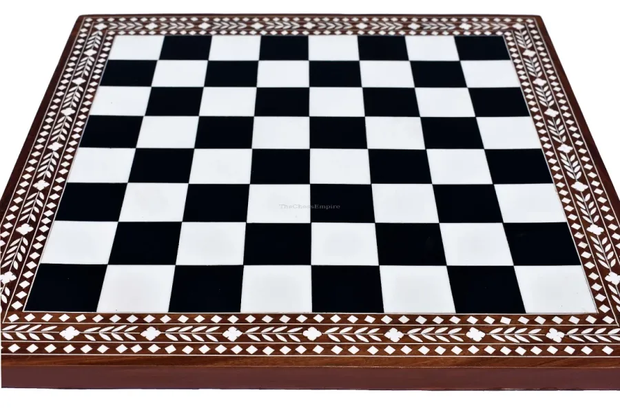 obrazek 3 Luksusowa plansza do gry w szachy z serii Heritage - The Chess Empire