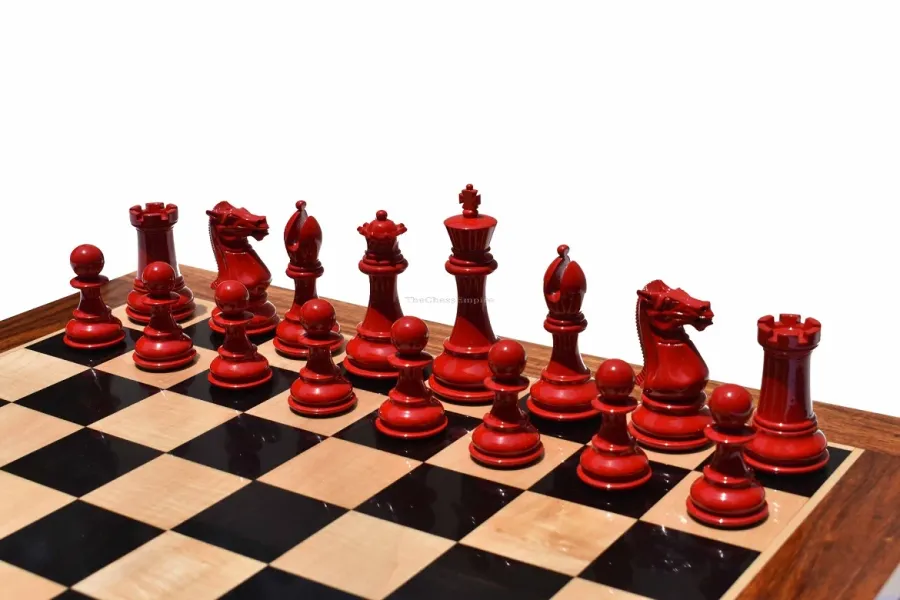 obrazek 5 Biało-czerwone figury szachowe idealne na prezent - The Chess Empire