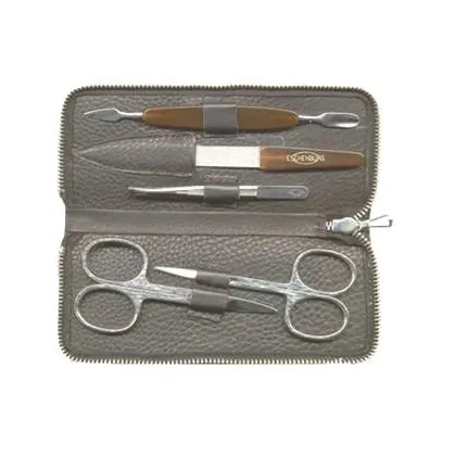 Zdjęcie Niemiecki zestaw do akcesorii