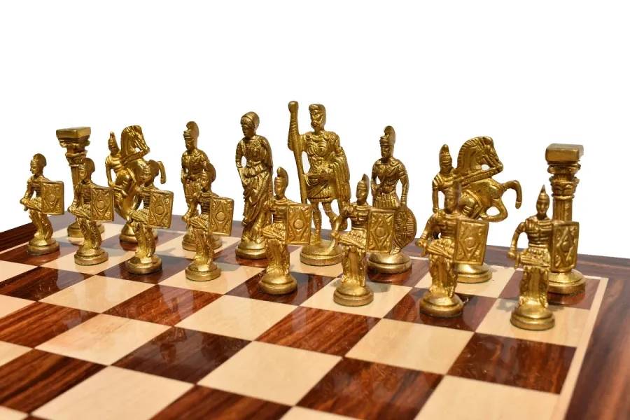obrazek 5 Stylowe rzymskie figury wraz z planszą znakomite na upominek - The Chess Empire
