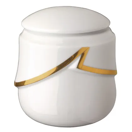 Zdjęcie Mała urna na prochy - biała porcelana ze złotymi wykończeniami