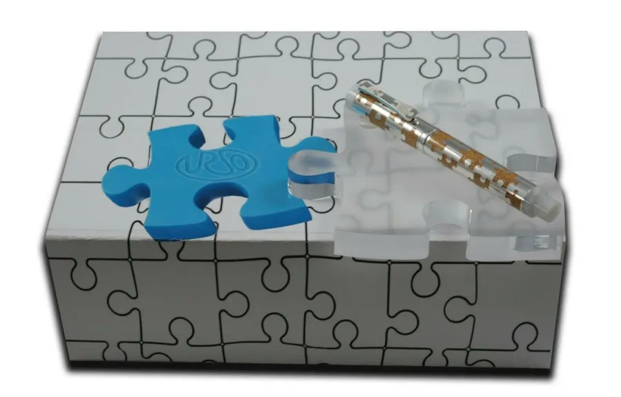 obrazek 4 Designerskie pomarańczowe pióro wieczne z kolekcji Puzzle - Urso