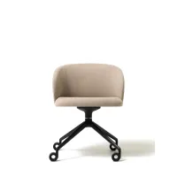 Picture An innovative Loft chair for original office spaces