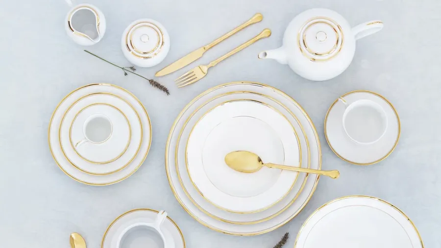 obrazek 1 Delikatna portugalska porcelana dla 12 osób - Porcel