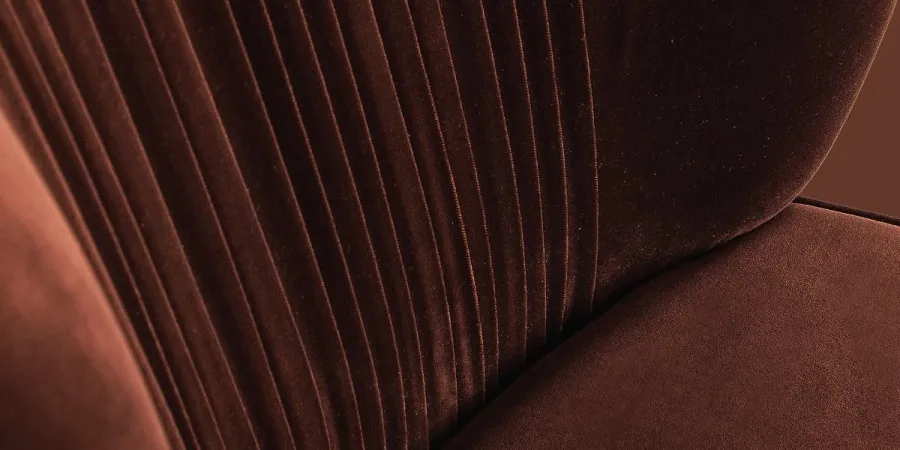picture 2 Upholstered armchair with brass accents - Ottiu
