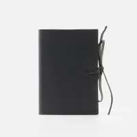 Zdjęcie Skórzany czarny włoski notes